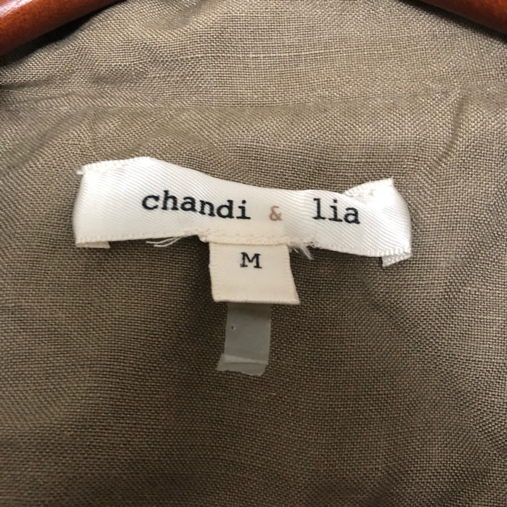 Vest - Picture 5 of 7
